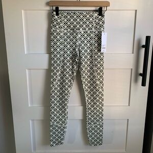 VARLEY | NWT Bedford Yoga Pants Equinox Geo Gray Black White XS
